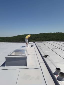 Ukázka nátěru střechy Brno foto 4. Malířské a natěračské práce Brno a okolí - Profimalby - Petr Lejska