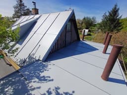 Ukázka nátěru střechy Brno foto 8. Malířské a natěračské práce Brno a okolí - Profimalby - Petr Lejska